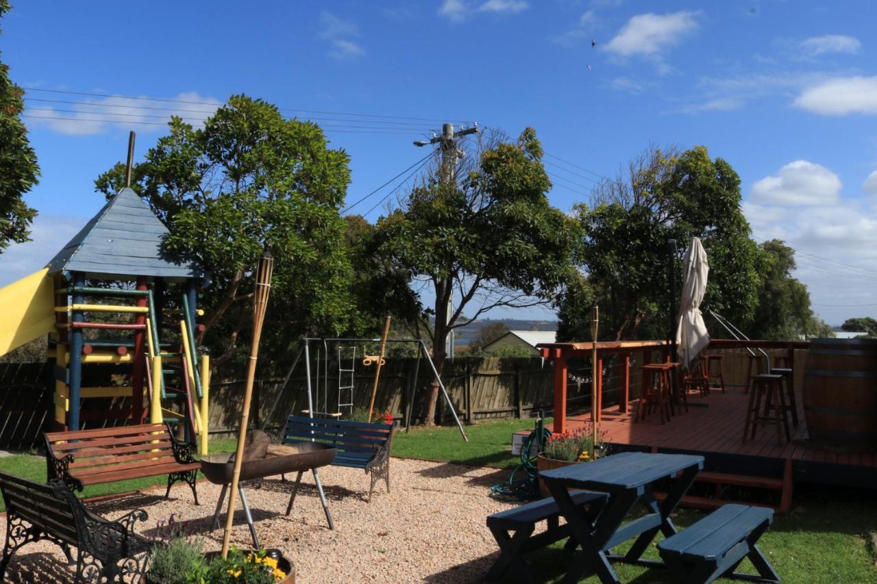 Marlo Caravan Park & Motel 外观 照片